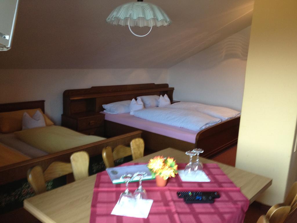 Gasthaus Pension Sternknockel Bodenmais Rum bild