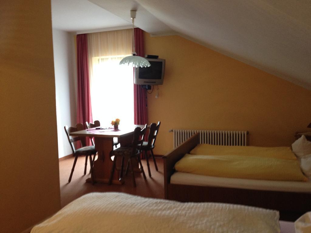 Gasthaus Pension Sternknockel Bodenmais Rum bild